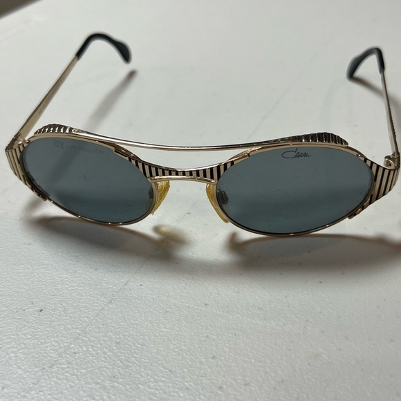 CAZAL Vintage Retro Made in Germany Gold Schwartz Oval Sunglasses Unisex
